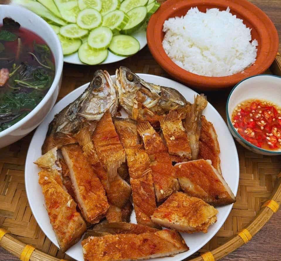 Cá thát lát rút xương