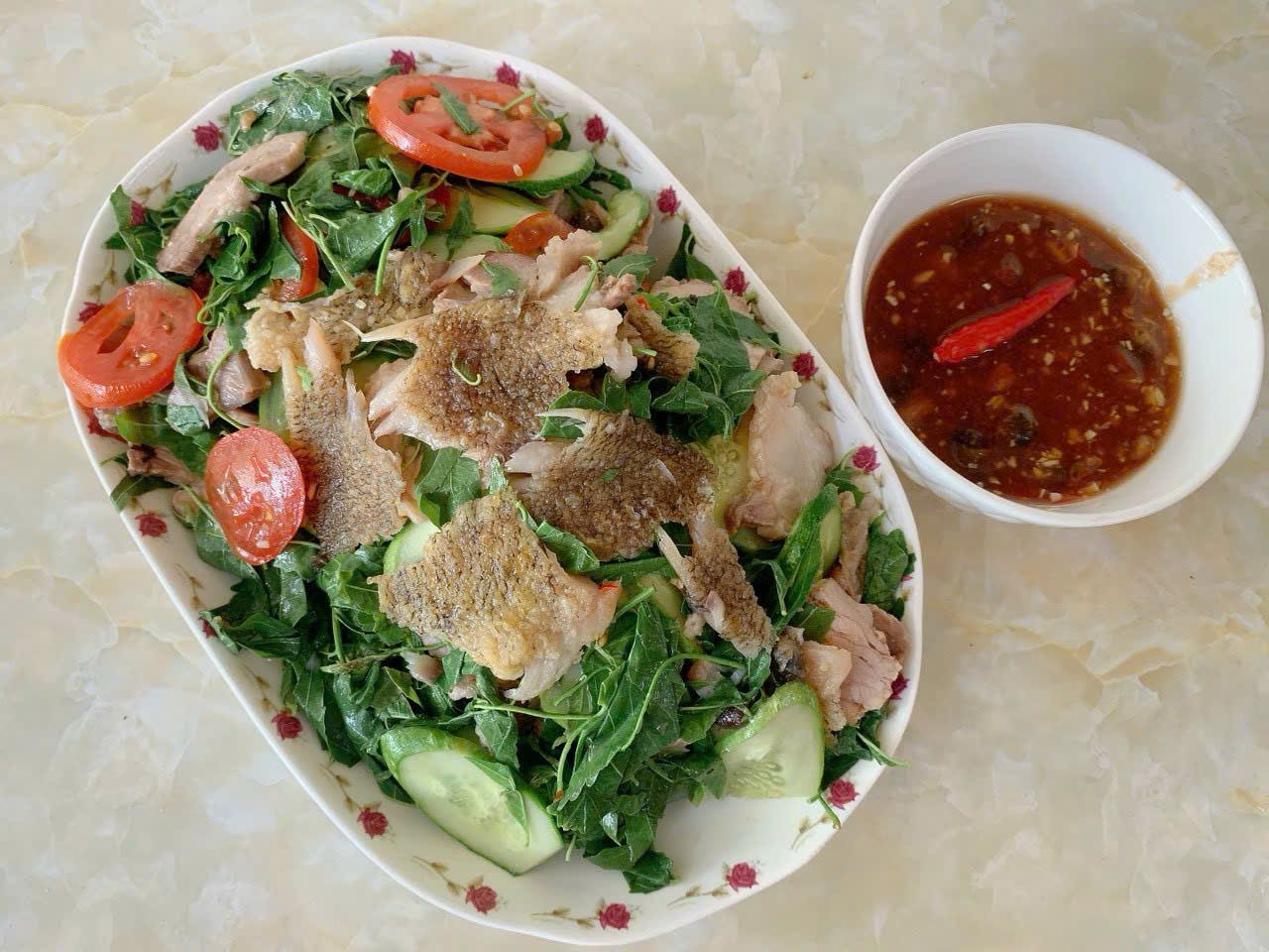 Gỏi rau sầu đâu